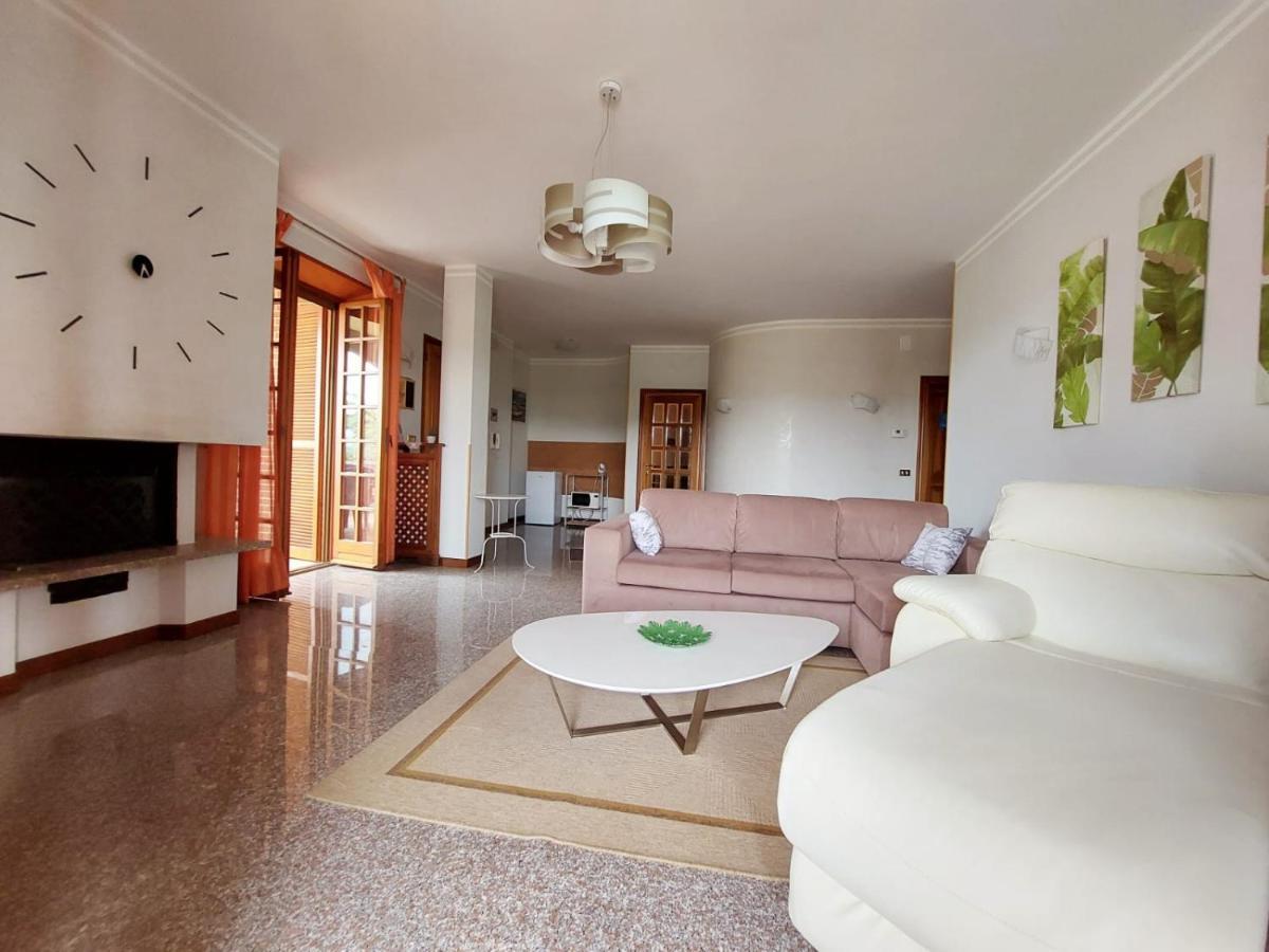 B&B Sotto Le Palme Molino Ciccolini Exteriör bild